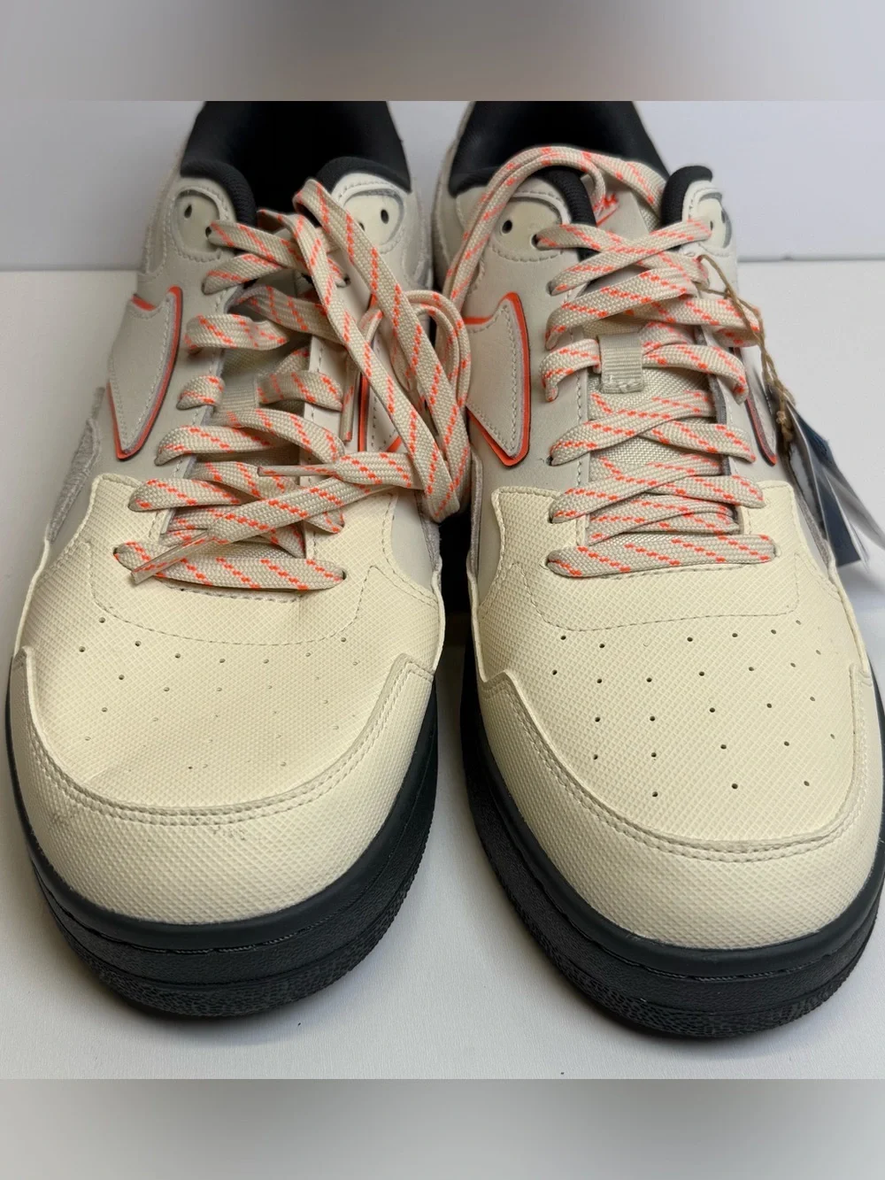 Reebok Men's ATR Chill Casual Basketball Sneakers Color Vintage Chalk Size 12